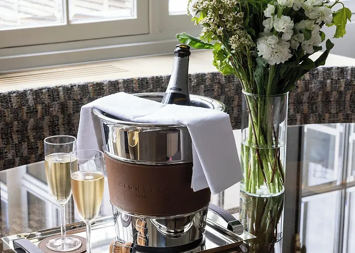 Highstay - Luxury Serviced - North Marais 2